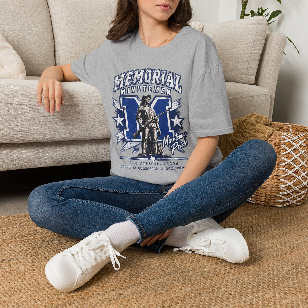 Memorial Minutemen Graphic T-Shirt — Vintage Patriot Military Tribute Tee